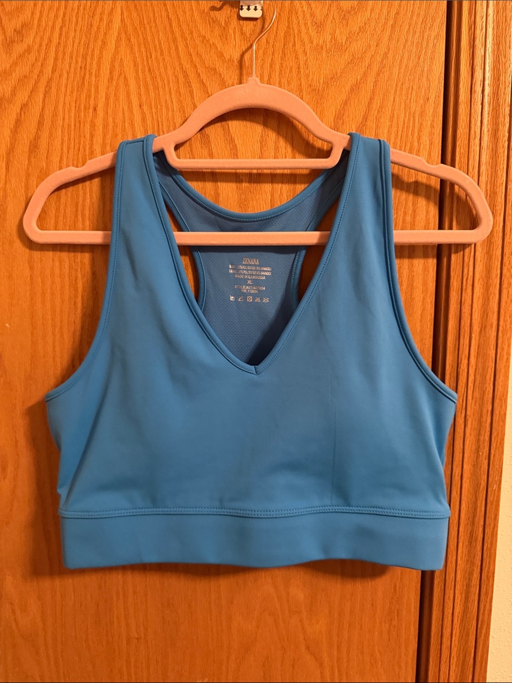 🫶🏼3 for $12!!🫶🏼Zenana Outfitters Blue V-Neck Racerback Sports Bra